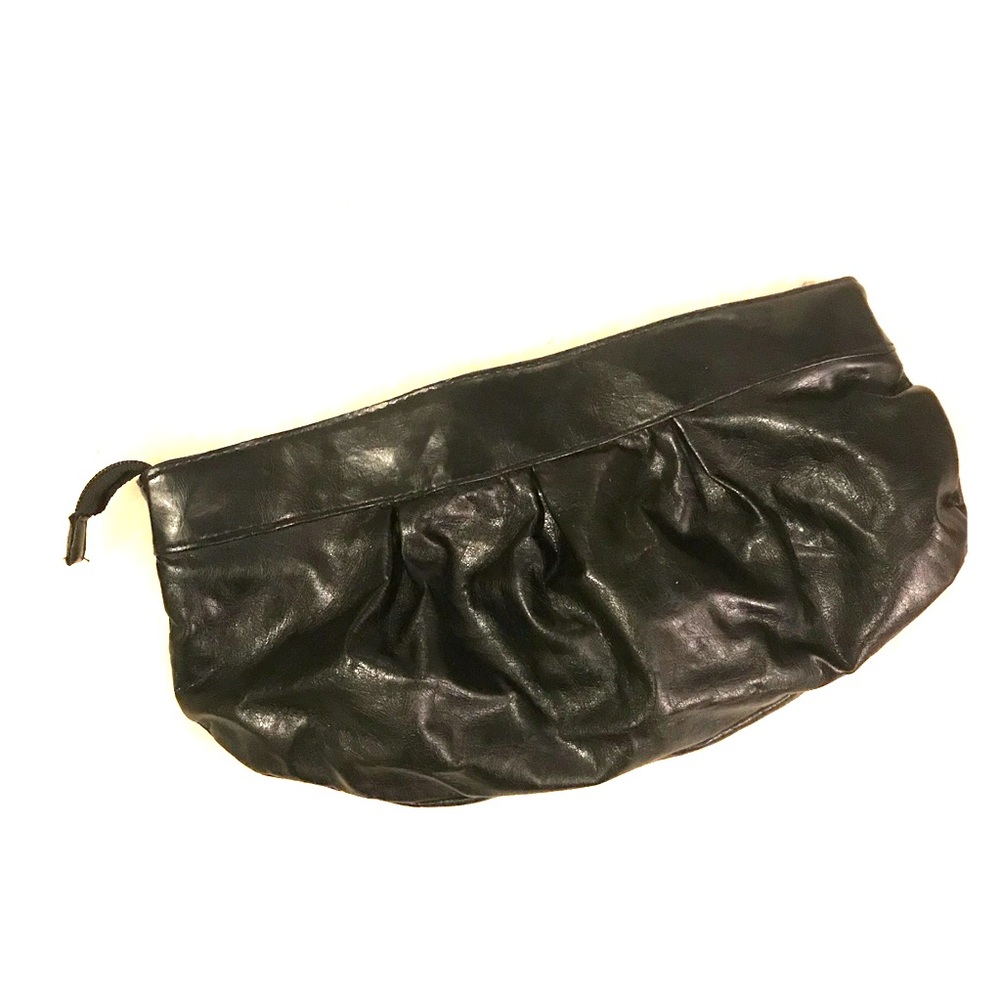 No brand black clutch